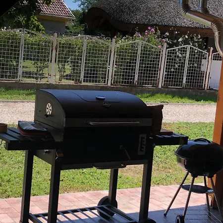 Fazekas Vendeghaz 3* Balatonkeresztur