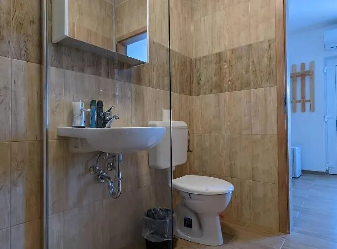 Fazekas Vendeghaz Penzion Balatonkeresztúr