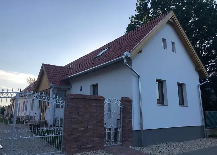 Fazekas Vendeghaz 3*