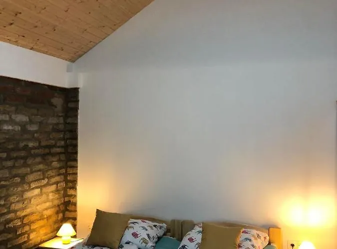 Fazekas Vendeghaz Penzion Balatonkeresztúr